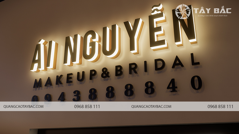 Biển quảng cáo trang điểm cô dâu Ái Nguyễn