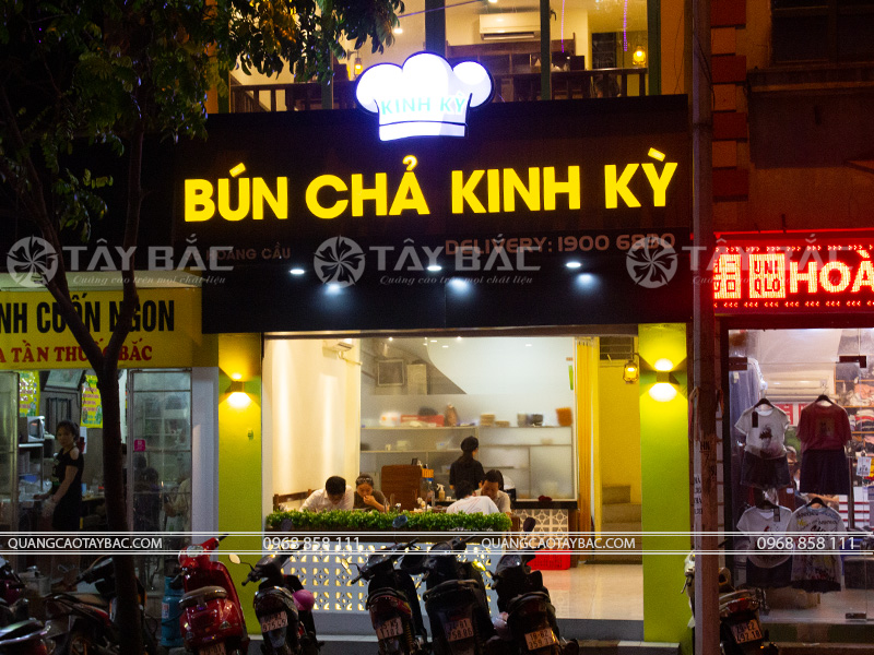 Biển quảng cáo bún chả Kinh Kỳ