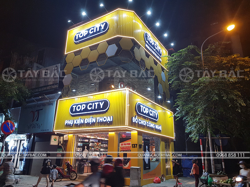 Biển quảng cáo phụ kiện điện thoại top City