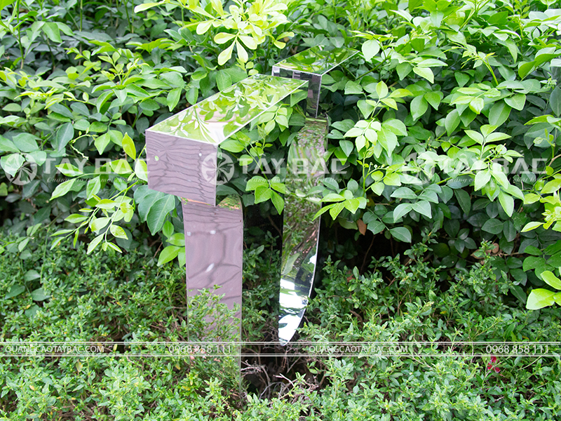 Mẫu chữ quảng cáo Inox Gương
