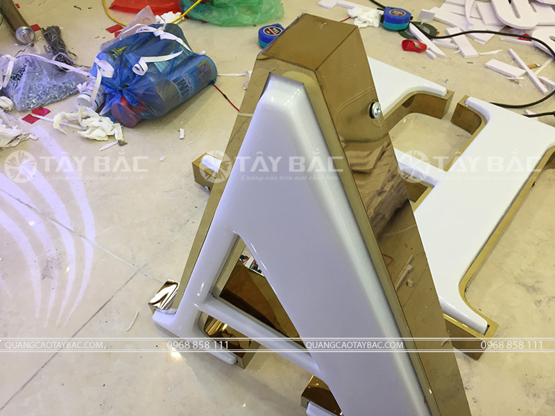 Mẫu chữ quảng cáo IVMF-03