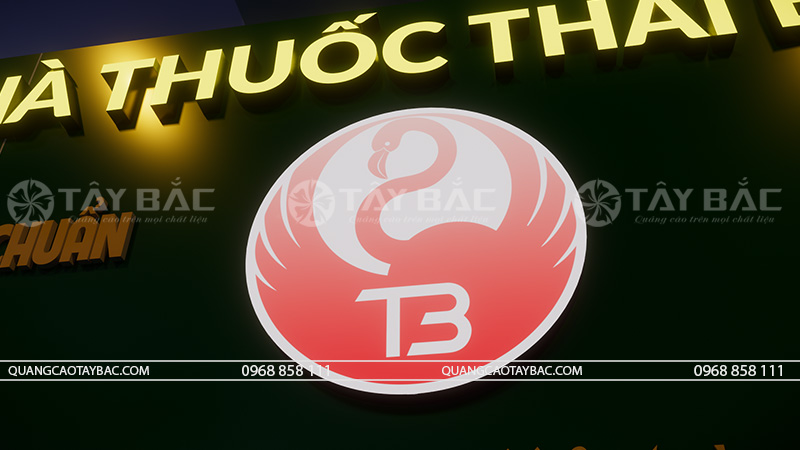 Biển hiệu nhà thuốc Thái Bình