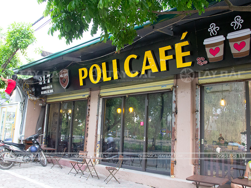 Biển quảng cáo cafe Poli