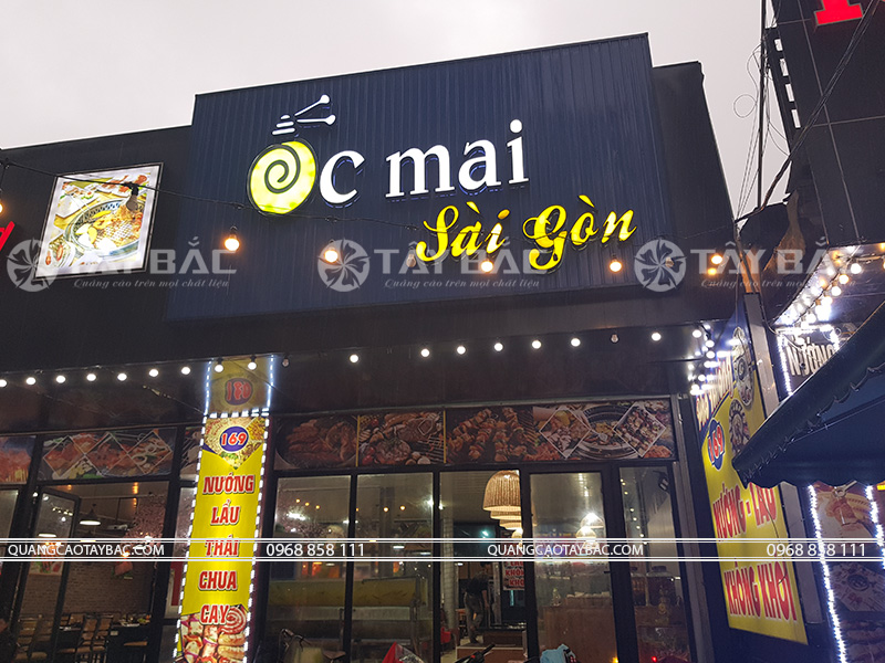Biển quảng cáo quán Ốc Mai