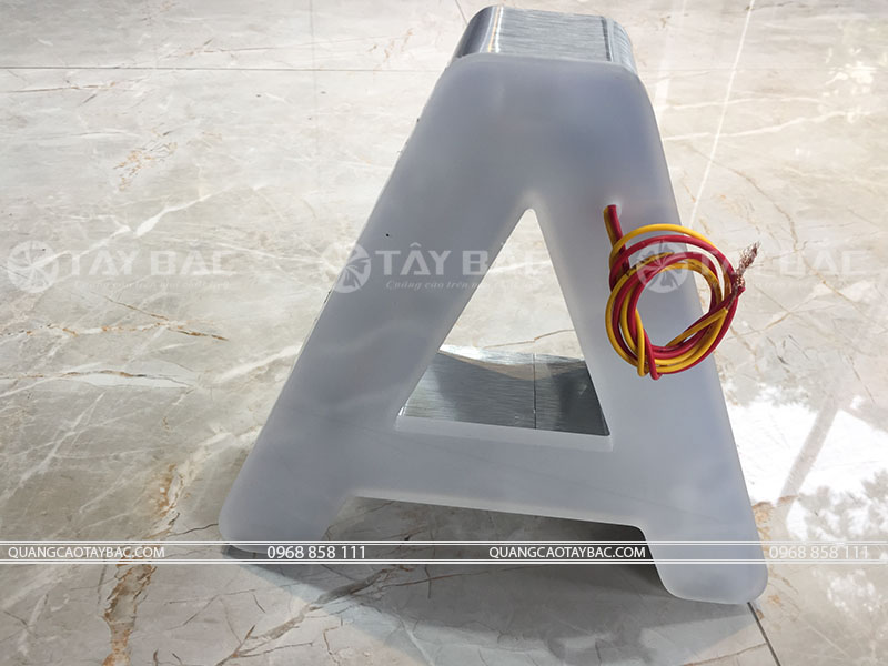 Mẫu chữ quảng cáo NKM-02