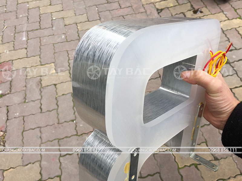 Mẫu chữ quảng cáo NKM-02