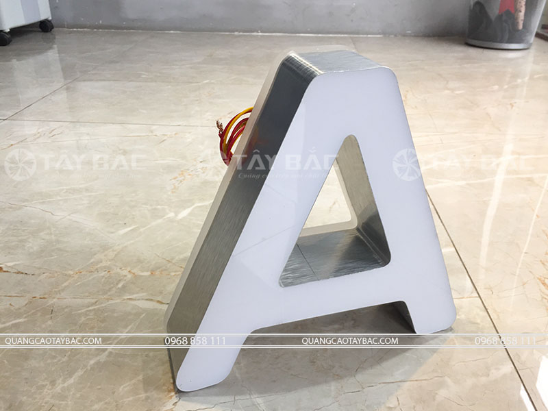 Mẫu chữ quảng cáo NKM-02
