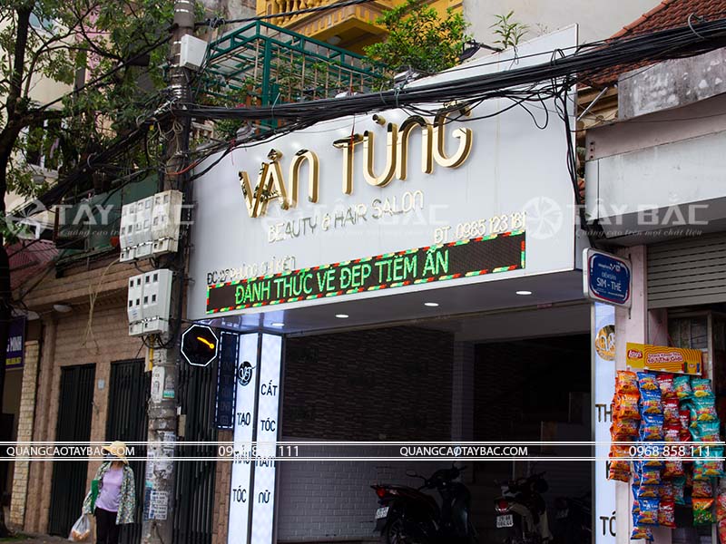 Biển quảng cáo Hair salon Vâng Tùng