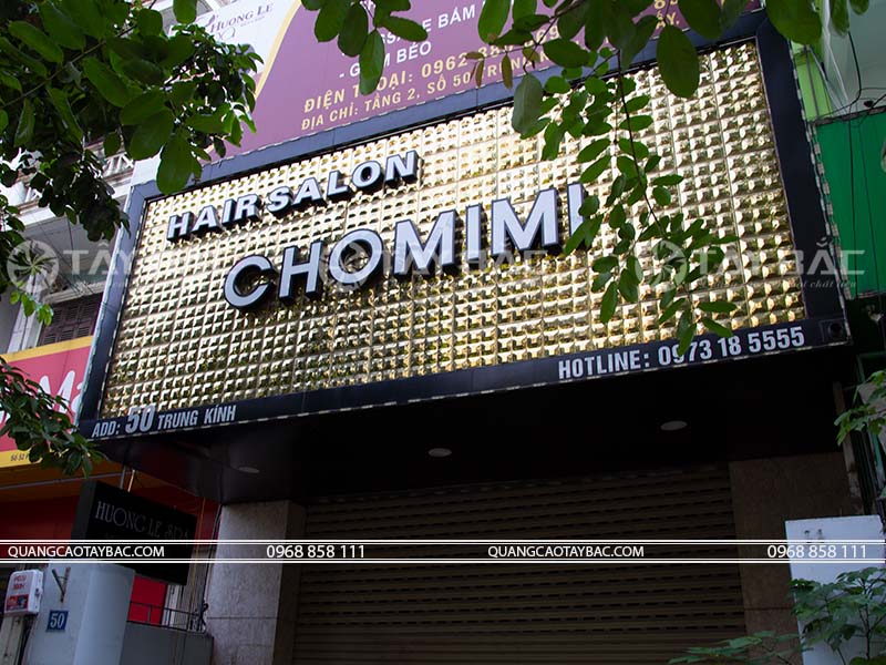 Biển quảng cáo salon tóc Chomimi
