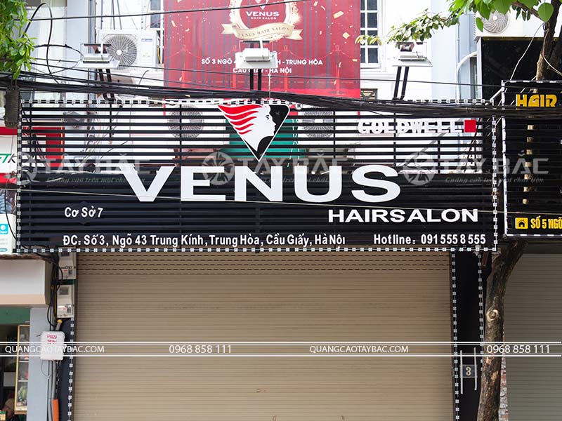Biển quảng cáo salon tóc Venus