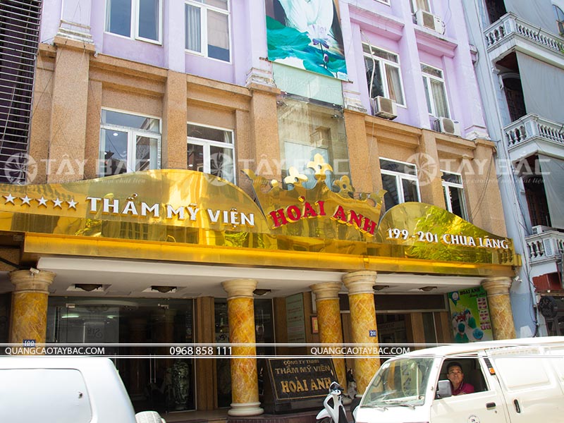 Biển quảng cáo thẫm mỹ viện Hoài Anh