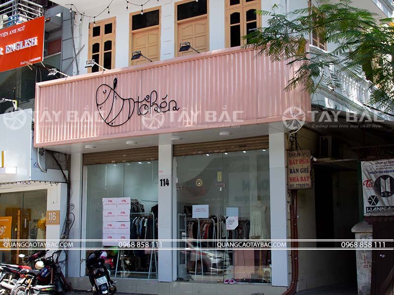 Biển quảng cáo shop quần áo Tổ Kén