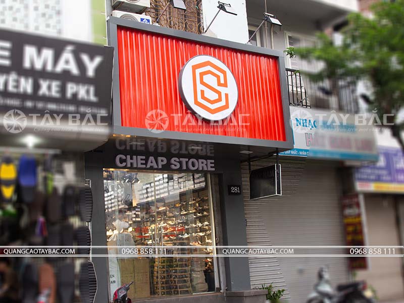 Biển quảng cáo shop giầy cheap store