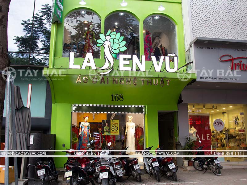 biển hiệu shop áo dài Lasen Vũ