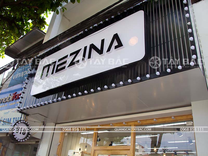 Biển quảng cáo shop thời trang Mezina