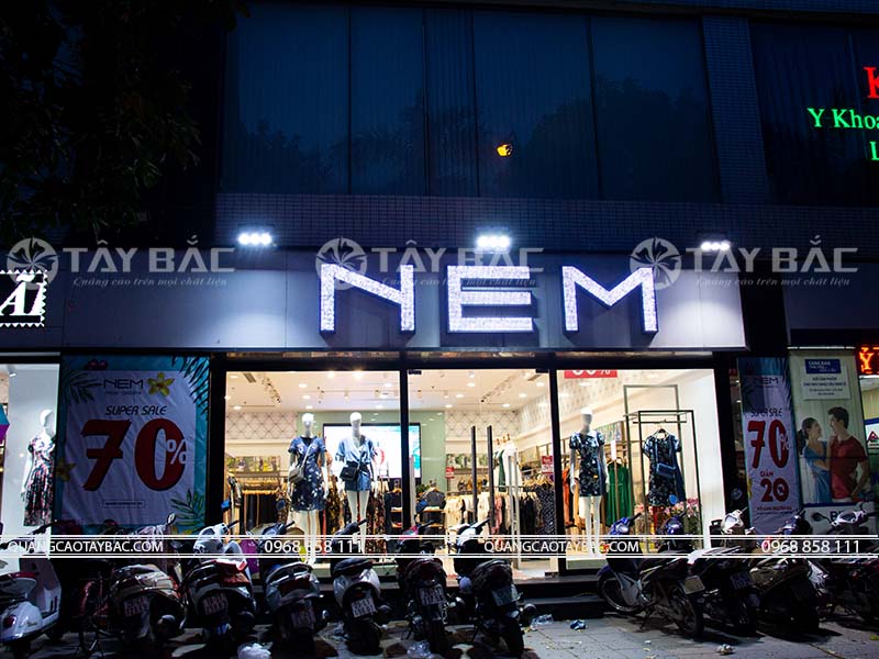 Biển quảng cáo shop thời trang Nem
