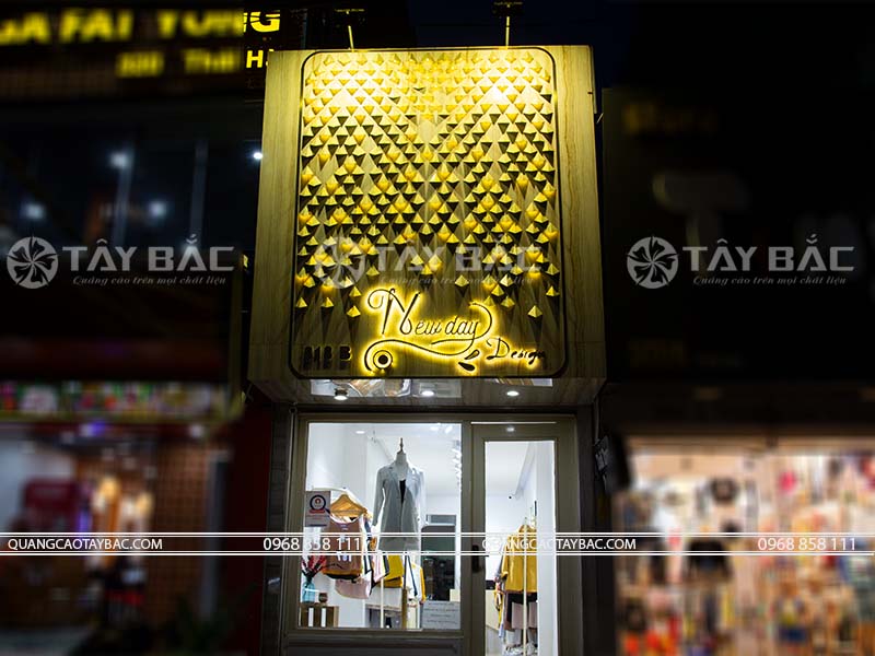 Biển quảng cáo shop thời trang new day