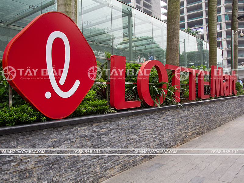 Bộ chữ tòa nhà Lotte