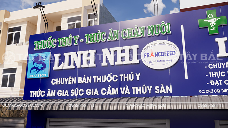 Bảng hiệu nhà thuốc Linh Giang