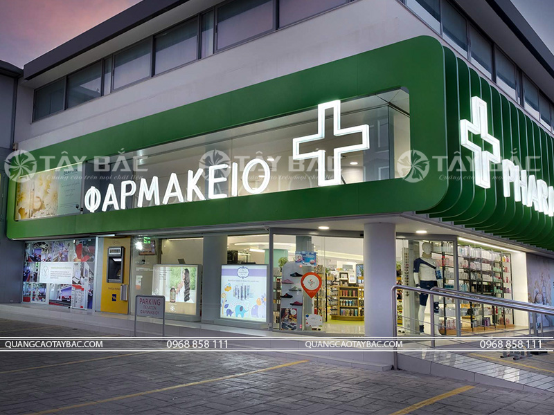 Bảng hiệu nhà thuốc Apmakeio