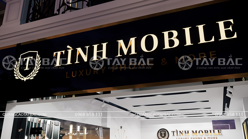 Biển quảng cáo phụ kiện điện thoại Tình Mobile